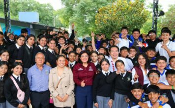 ¡Tenis gratis para estudiantes de secundaria! Llega el apoyo a Tingüindín