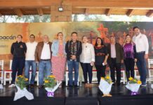 Gobierno estatal destina 4 mdp a 56 municipios para fortalecer la Noche de Muertos