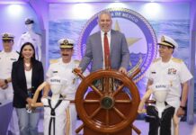 Reconoce Bedolla amplia participación de la Marina en el rescate del lago de Pátzcuaro