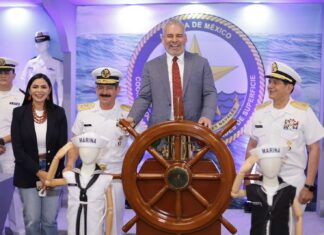 Reconoce Bedolla amplia participación de la Marina en el rescate del lago de Pátzcuaro