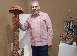 Destaca Bedolla consolidación de la Feria de la Catrina, al pasar de 20 a 260 artesanos
