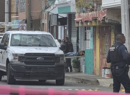 Irrumpen en domicilio y asesinan a adolescente en El Vergel de Zamora